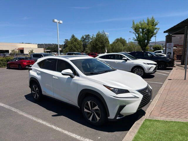2020 Lexus NX 300h