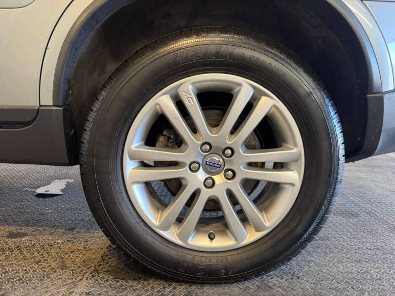 2011 Volvo XC90 3.2