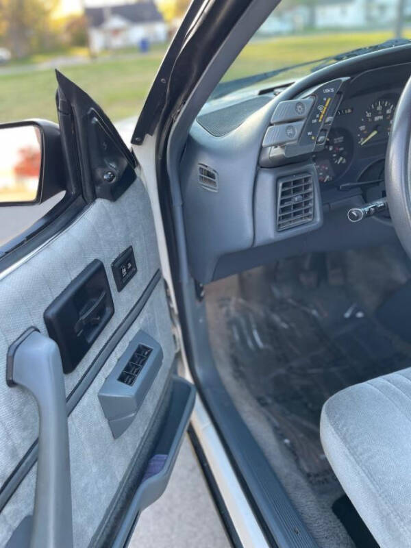 1990 Pontiac Sunbird LE Turbo