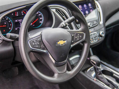 2025 Chevrolet Malibu LT