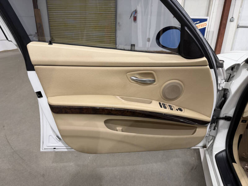 2006 BMW 3 Series 325i