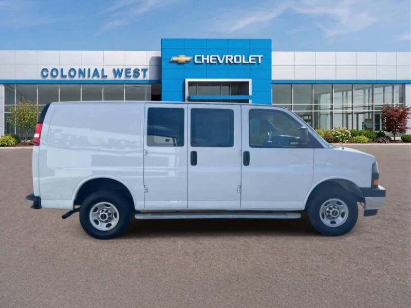 2024 GMC Savana 2500