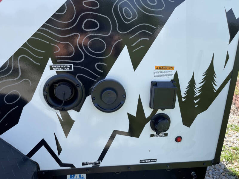 2025 Bontrager Outdoors Radical