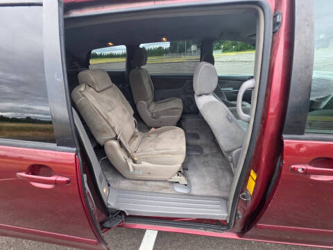 2008 Toyota Sienna CE 7-Passenger
