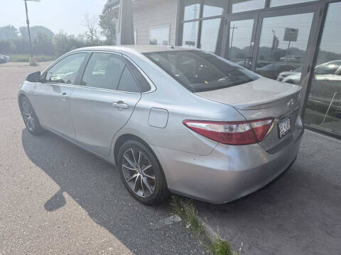 2017 Toyota Camry XSE