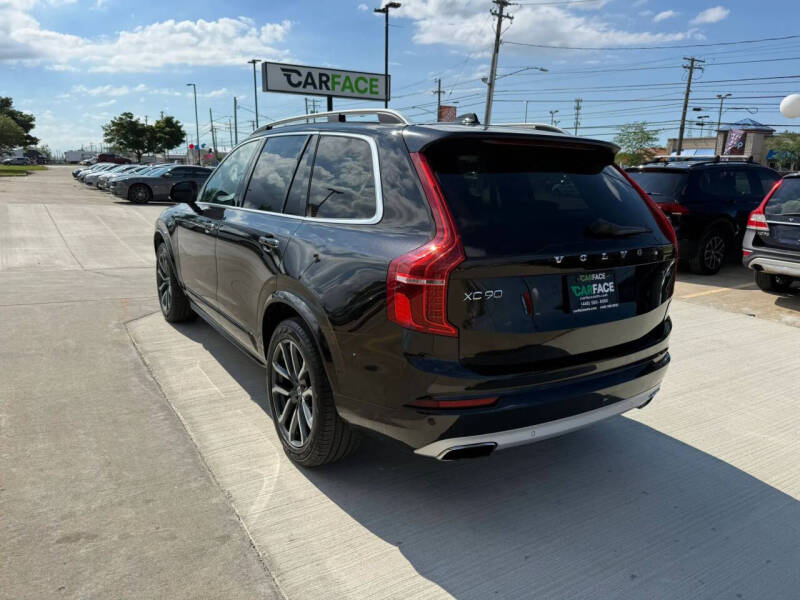 2016 Volvo XC90 T6 Momentum