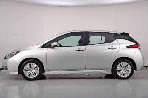 2025 Nissan LEAF S