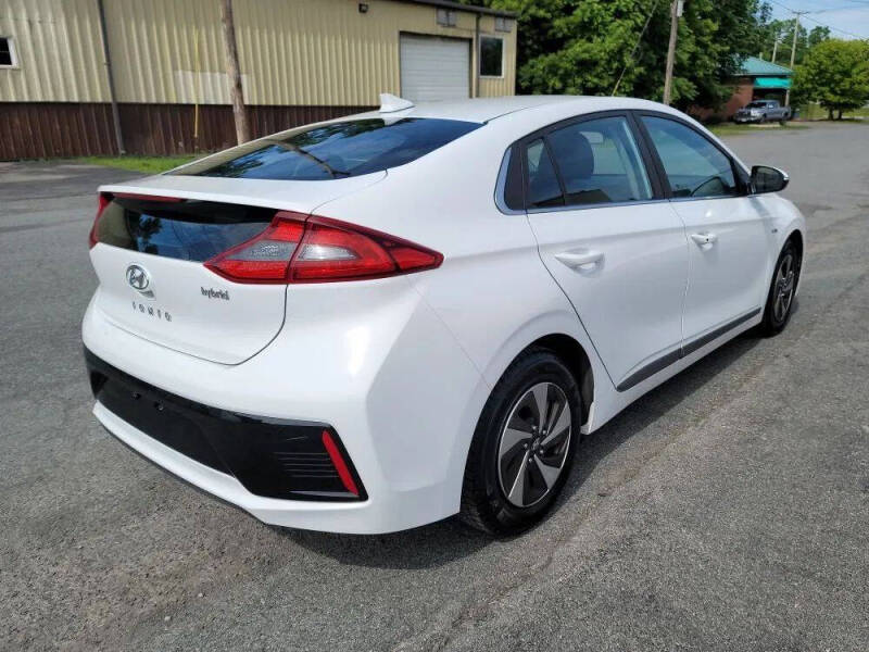 2017 Hyundai Ioniq Hybrid SEL