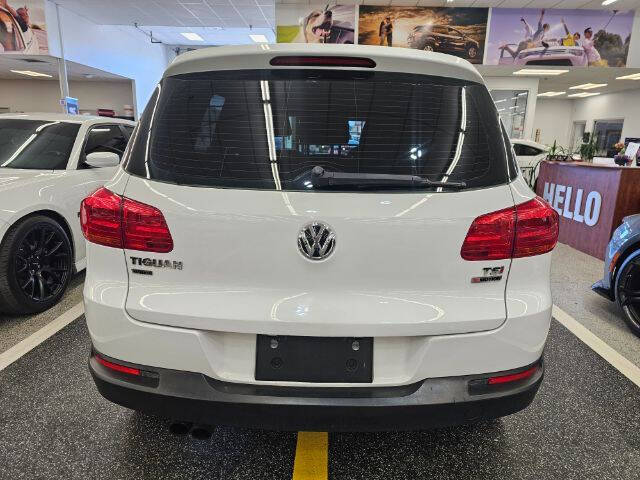 2018 Volkswagen Tiguan Limited 2.0T 4Motion