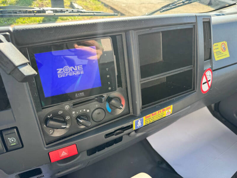 2018 Isuzu NPR