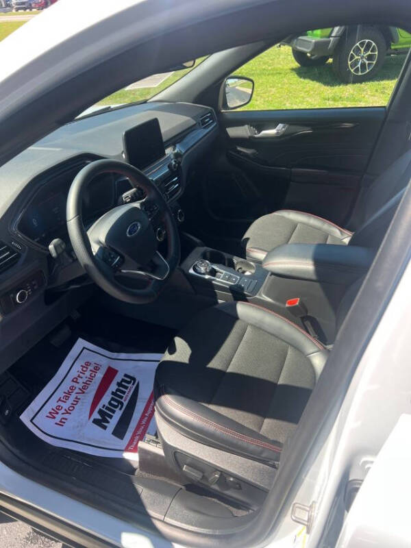 2025 Ford Escape ST-Line