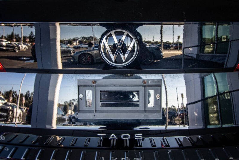 2023 Volkswagen Taos S