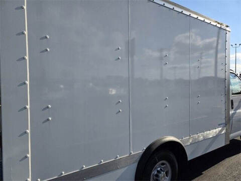 2024 Chevrolet Express 3500