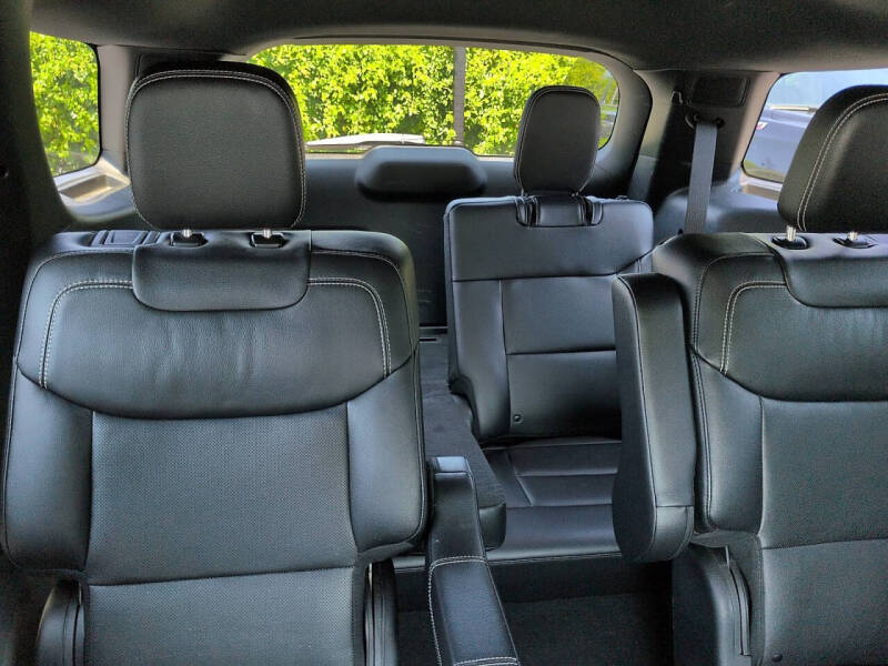 2023 Ford Explorer ST