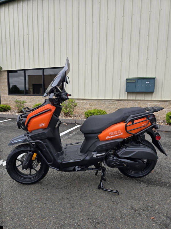2027 Supermach Tank 200cc EFI w/Audio