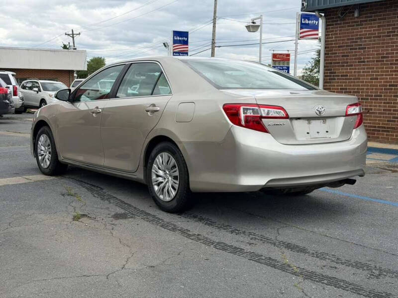 2014 Toyota Camry LE