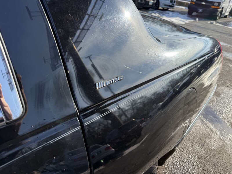 2004 Lincoln Town Car Ultimate