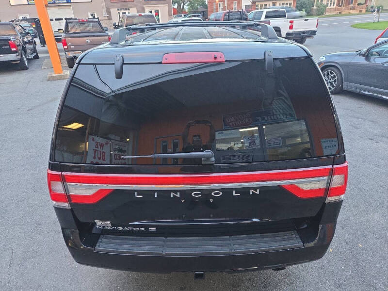 2017 Lincoln Navigator L Reserve