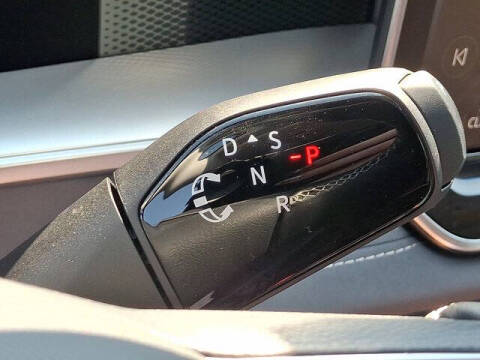 2025 Volkswagen Tiguan SE 4Motion