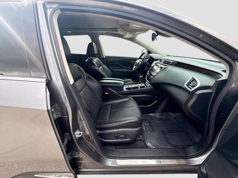 2023 Nissan Murano Platinum