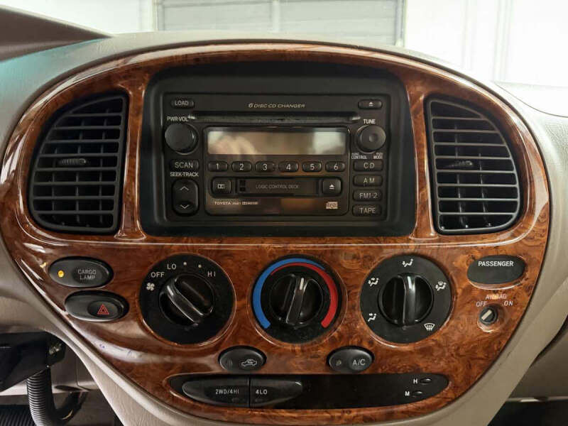 2001 Toyota Tundra Limited