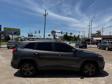 2016 Jeep Cherokee Latitude 75th Anniversary