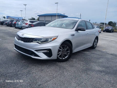 2019 Kia Optima LX