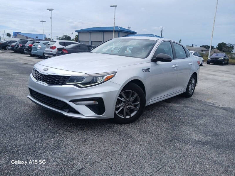 2019 Kia Optima LX