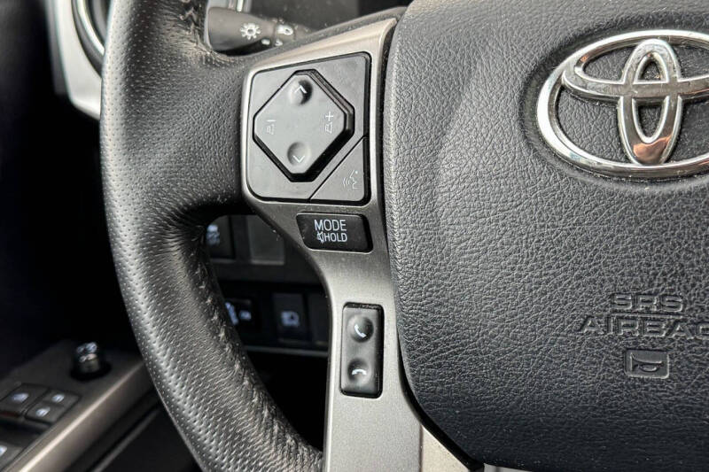 2020 Toyota Tacoma SR5 V6