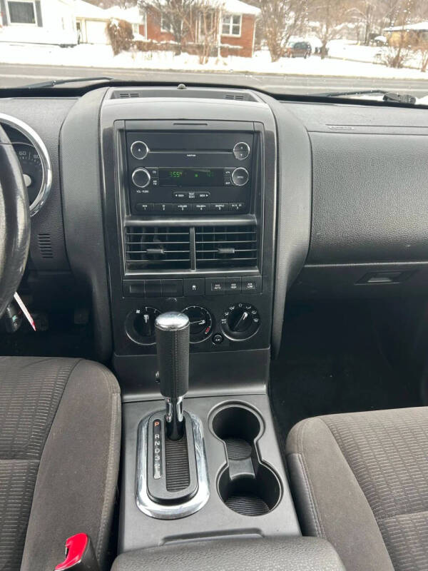 2010 Ford Explorer XLT