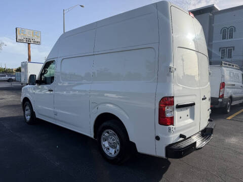 2018 Nissan NV 2500 HD SL