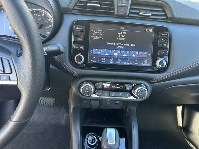 2025 Nissan Versa SR