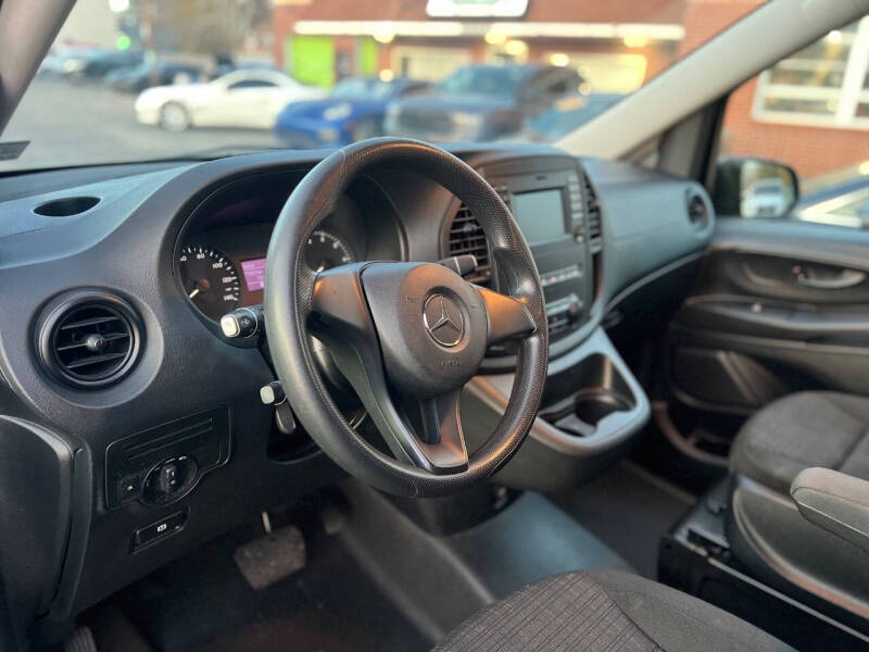 2019 Mercedes-Benz Metris Passenger