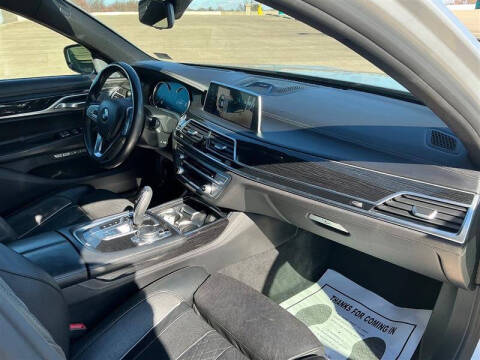 2016 BMW 7 Series 750i xDrive