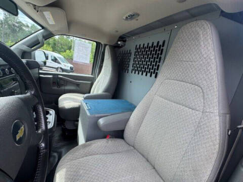 2021 Chevrolet Express 2500