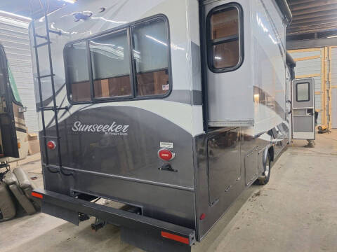 2017 Forest River Sunseeker 3010DS