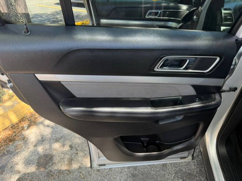 2017 Ford Explorer XLT