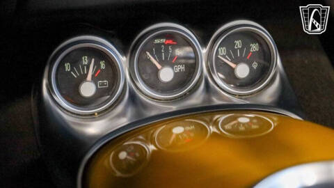 2004 Chevrolet SSR LS