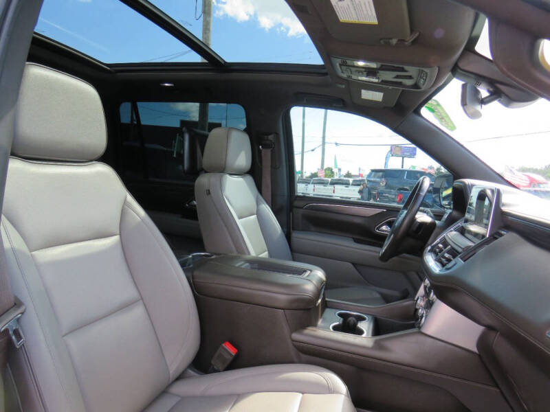 2022 GMC Yukon XL SLT