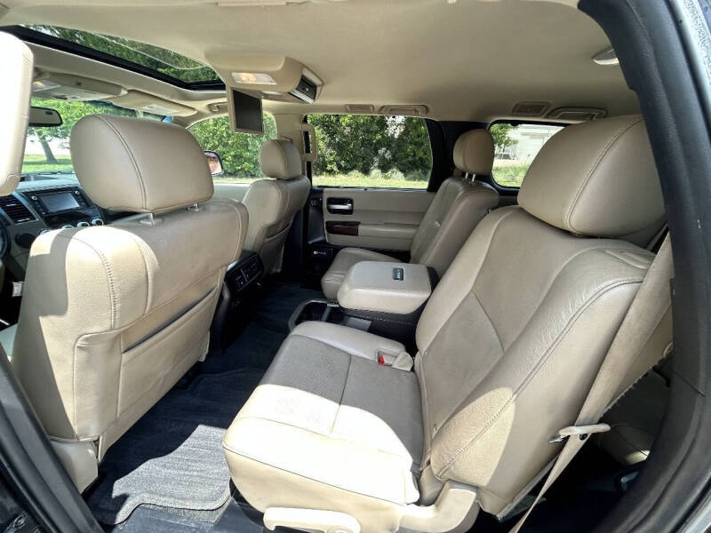 2016 Toyota Sequoia Platinum