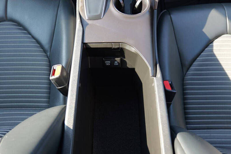 2024 Toyota Camry SE Nightshade