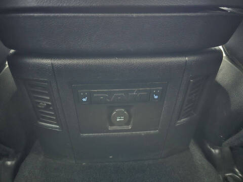 2015 RAM 1500 Laramie
