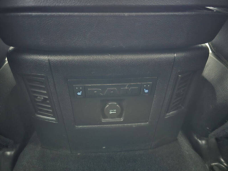 2015 RAM 1500 Laramie