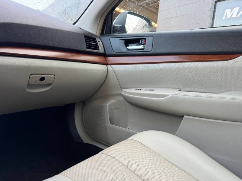 2014 Subaru Outback 2.5i Limited