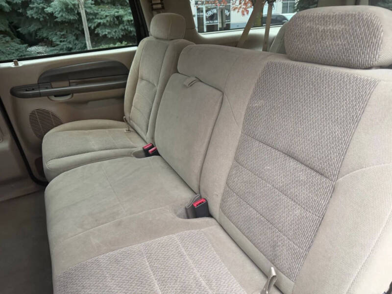 2003 Ford Excursion XLT