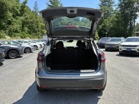 2022 Nissan Rogue Sport S