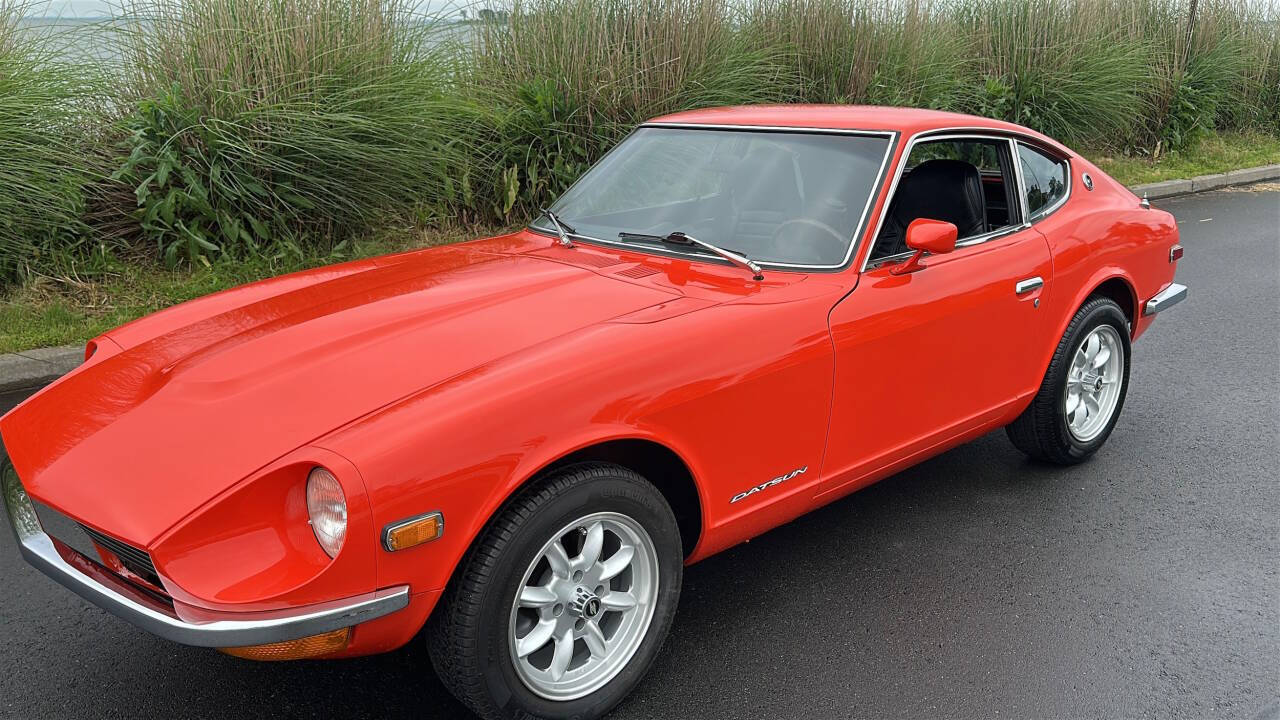1972 Datsun 240Z 13