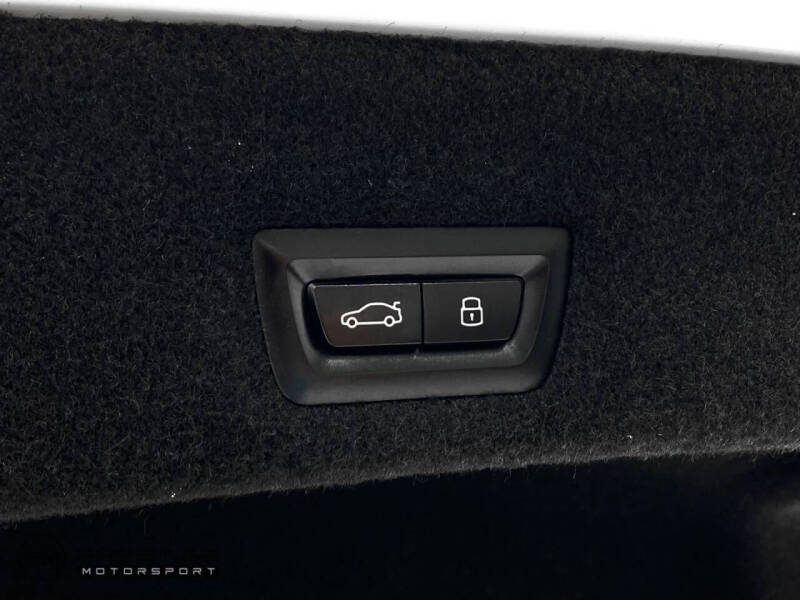 2023 BMW 7 Series 740i