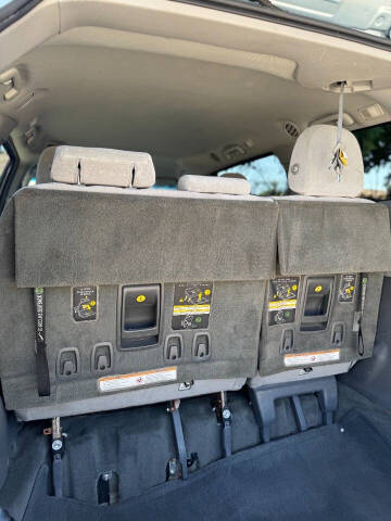 2015 Toyota Sienna LE 7-Passenger Auto Access Seat