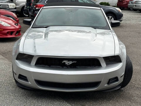 2010 Ford Mustang V6